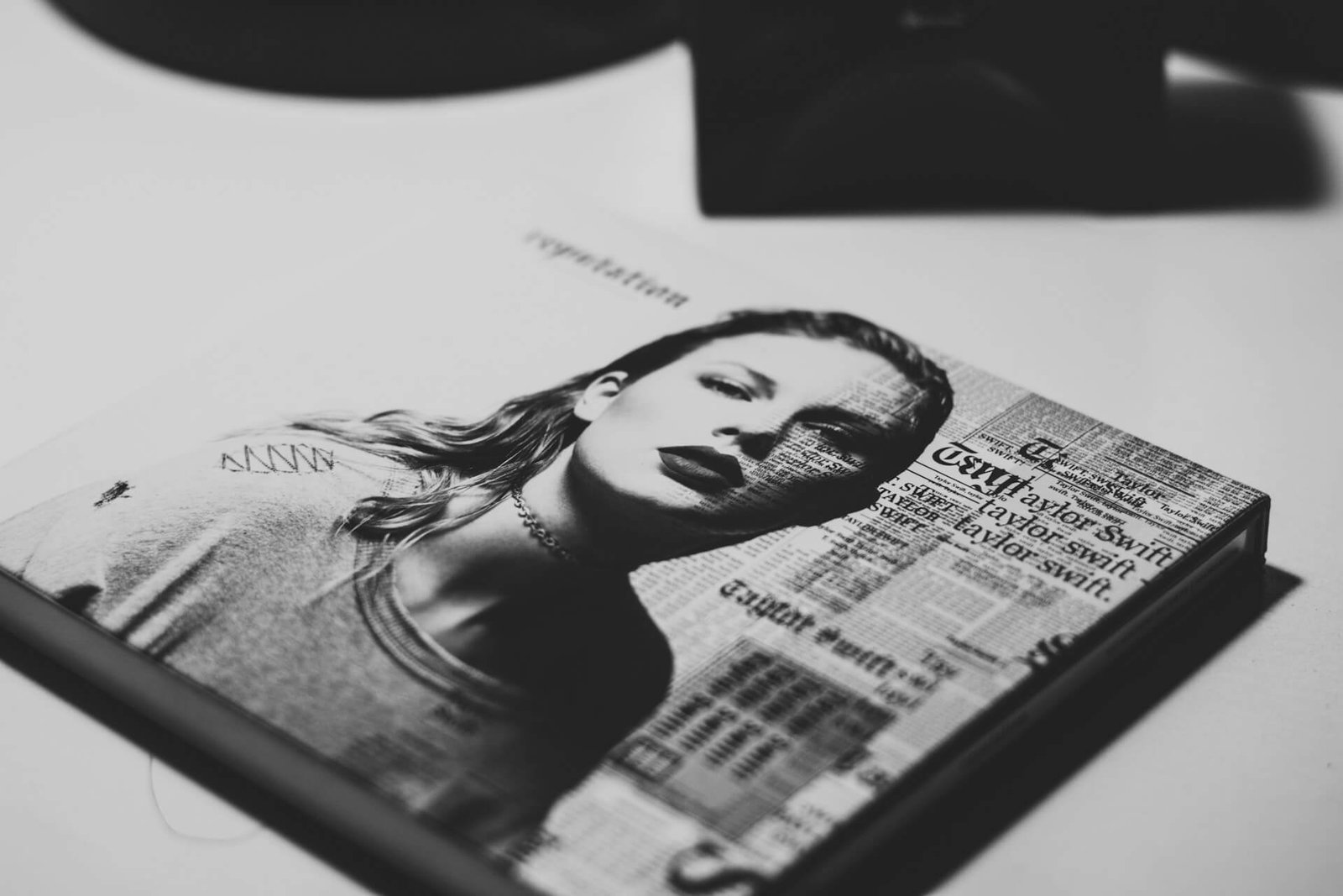 Taylor Swift natal chart and celebrity astrology reading